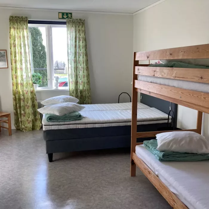 Vänhem Cafe & Vandrarhem